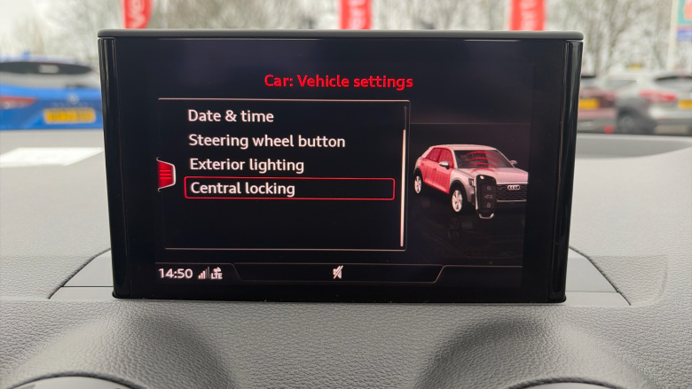 Audi Q2 35 TFSI S Line 5dr S Tronic Petrol Estate